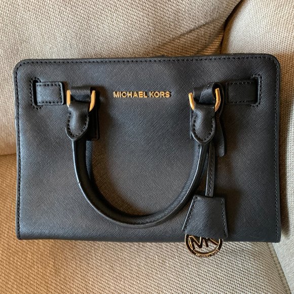Michael Kors Handbags - Michael Kors Black Crossbody with Handles